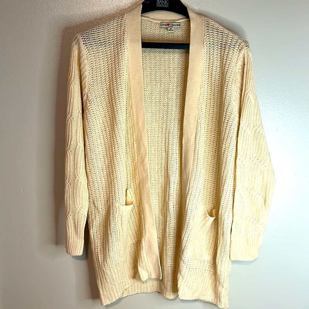 Love Change NWT women’s cardigan sweater size Medium